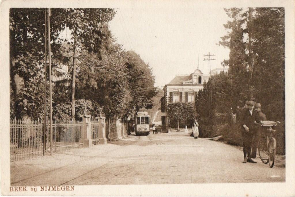 MM137 Beek bij Nijmegen tram uitg: Bijenkorf  TOPKAART !!!!, Verzenden, 1920 tot 1940, Gelopen, Gelderland