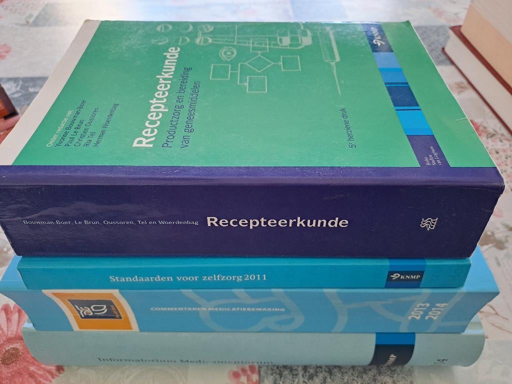 Studieboeken farmacie, Boeken, Ophalen of Verzenden, Beta, Zo goed als nieuw, WO