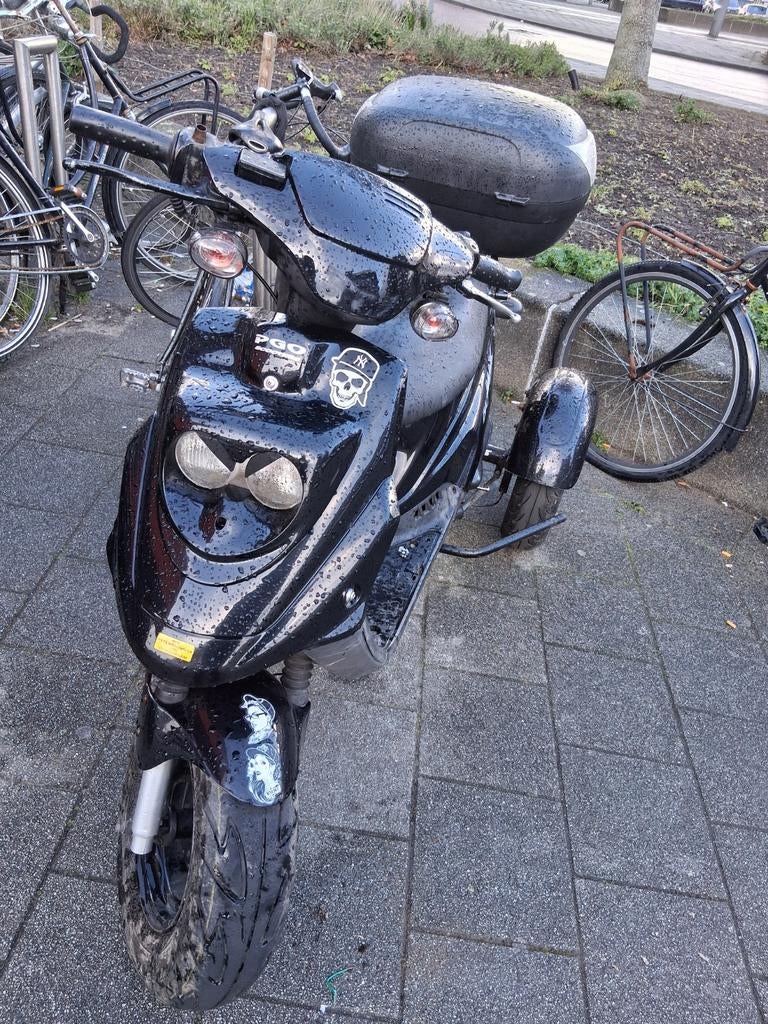 Pgo rijbewijsvrij bigmax met achteruit, Fietsen en Brommers, Ophalen