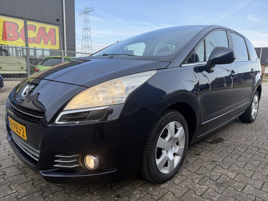 Peugeot 5008 1.6 VTi 7-Persoons Airco Navigatie Apk: 3-2027, Euro 5, Gebruikt, 4 cilinders, 7 stoelen