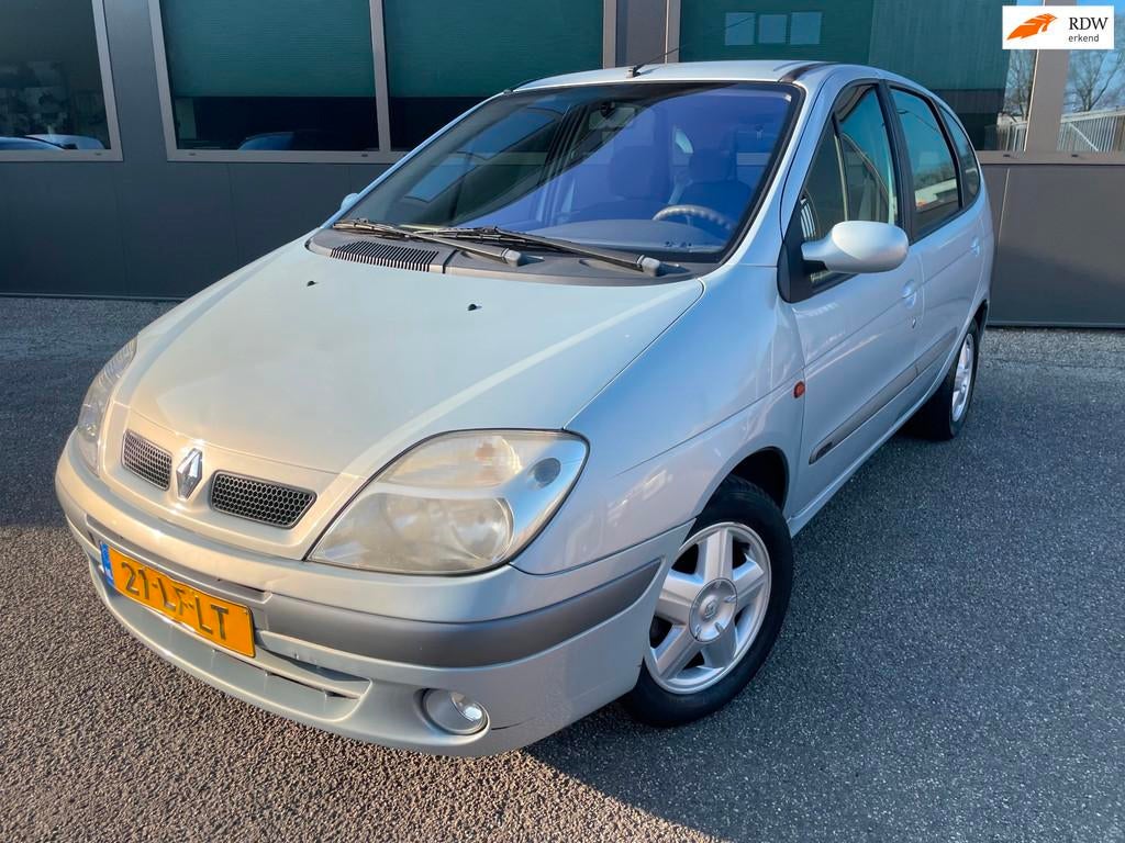 Renault Scénic 2.0-16V Expression, Stof, Gebruikt, 680 kg, 4 cilinders