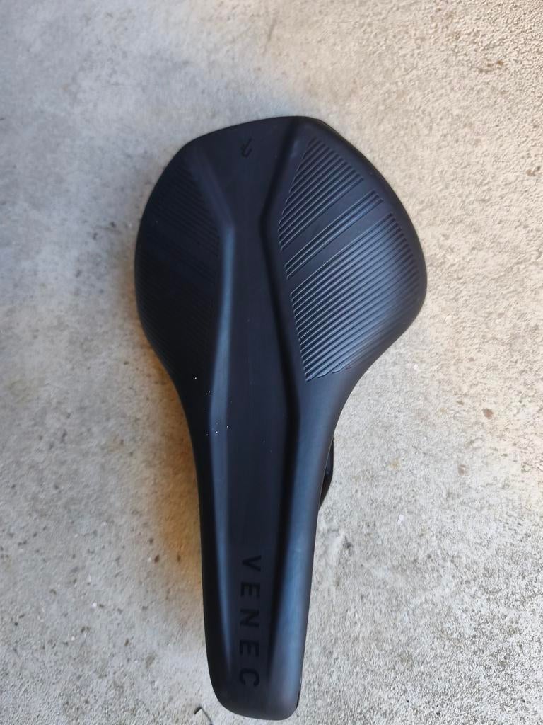 Natural Fit Zadel Venec Ws Zwart, Fietsen en Brommers, Fietsonderdelen, Nieuw, Zadel, Ophalen of Verzenden