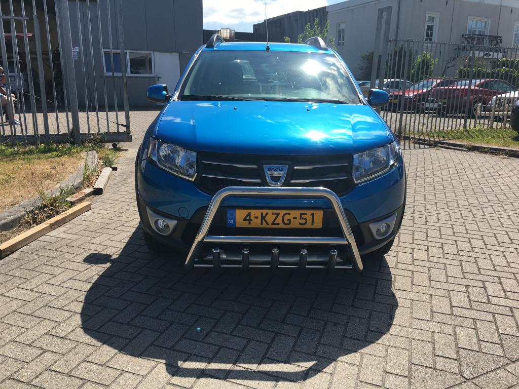 Dacia Sandero Pushbar Bullbar met carterbescherming, Ophalen, Niet ingevuld, Niet ingevuld, Niet ingevuld