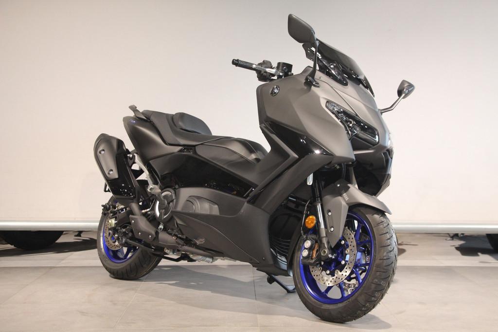 Yamaha T-MAX 560 (bj 2025) - foto 2