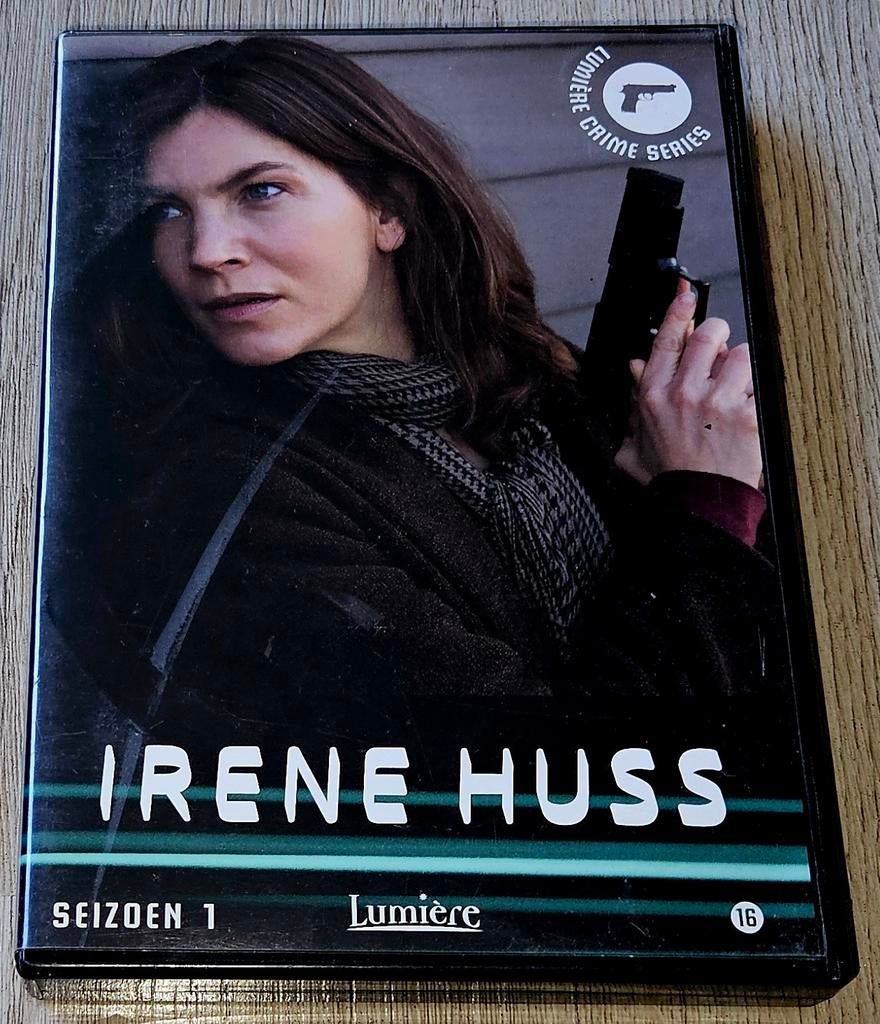 Irene Huss - Seizoen 1 (3DVD) - Scandinavische misdaad, Vanaf 16 jaar, Ophalen of Verzenden, Zo goed als nieuw, Detective en Krimi
