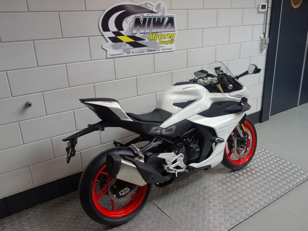 CFMOTO 450 SR - foto 3