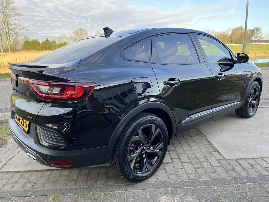 Renault Arkana 1.6 E-Tech hybrid 145PK R.S Line / E-Tech eng, Gebruikt, 4 cilinders, Overige brandstoffen, Zwart