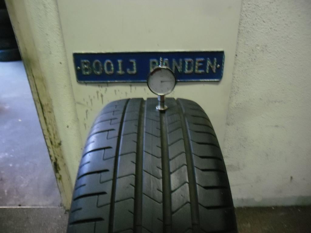 255 50 20 demobanden pirelli p zero met 7,5 mm profiel, 255 mm, Banden en Velgen, Ophalen of Verzenden, 20 inch