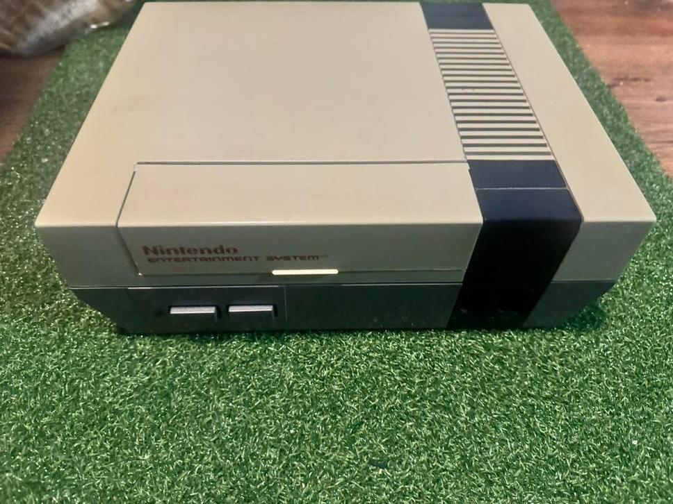 Nintendo NES Compleet incl zapper, 2 controllers & Duck Hunt, Spelcomputers en Games, Spelcomputers | Nintendo NES, Ophalen of Verzenden