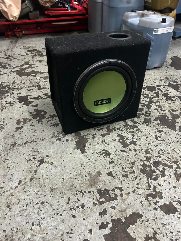 Fusion subwoofer, Ophalen, Zo goed als nieuw