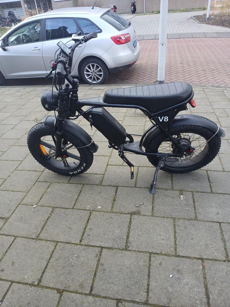 V8 Fatbike - Zo goed als nieuw, Overige merken, Ophalen of Verzenden, Zo goed als nieuw, 51 tot 55 cm