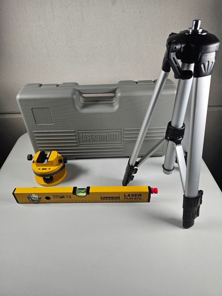 Powerfix PLW 670 – Laserwaterpas met Statief – A-Grade, Ophalen of Verzenden, Zo goed als nieuw, Nvt, Nvt