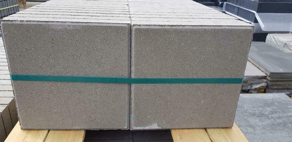 Betontegels 30x30 grijs te koop, Nieuw, Ophalen of Verzenden, 10 m² of meer, Nvt