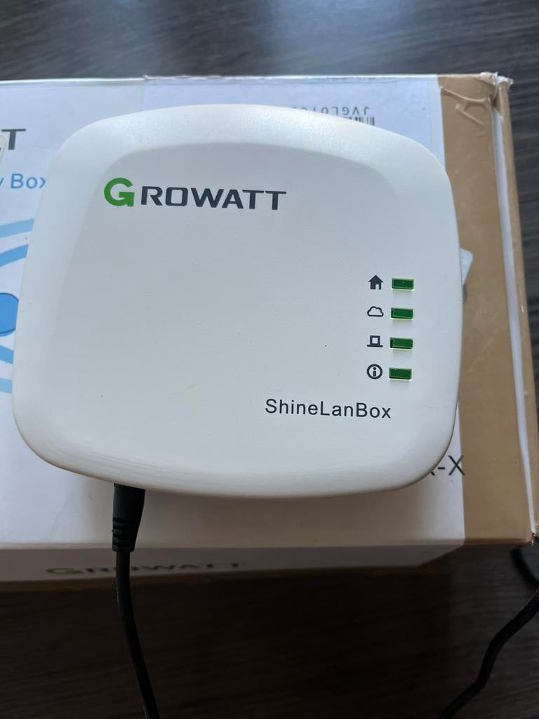 Te koop ShineLanBox Growatt, Ophalen of Verzenden, Zo goed als nieuw