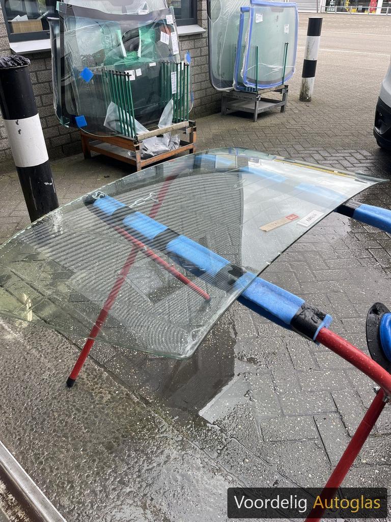 ALFA ROMEO ALFETTA 2000 78 - 84 SED VOORRUIT GROEN, -, -, Nieuw, Ophalen of Verzenden