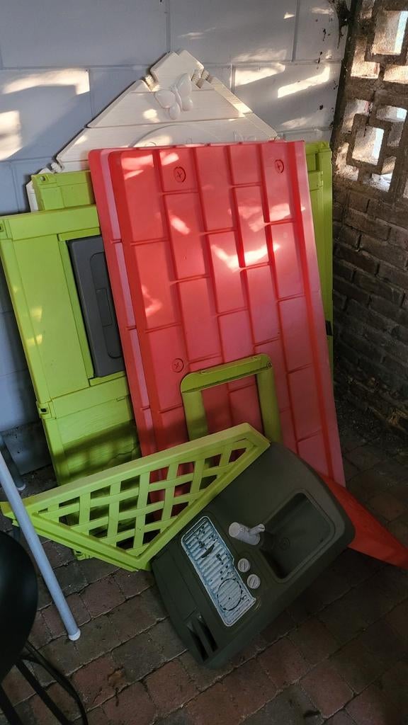 Smoby speelhuisje met buitenkeuken, Ophalen of Verzenden, Gebruikt, Kunststof