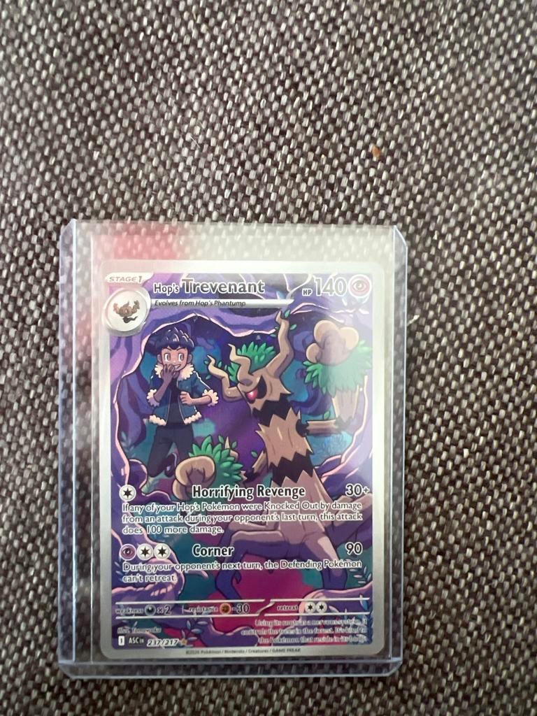 Hops Trevenant Pokémon Kaart - Zeldzaam en in Topstaat, Ophalen of Verzenden, Zo goed als nieuw, Losse kaart, Foil