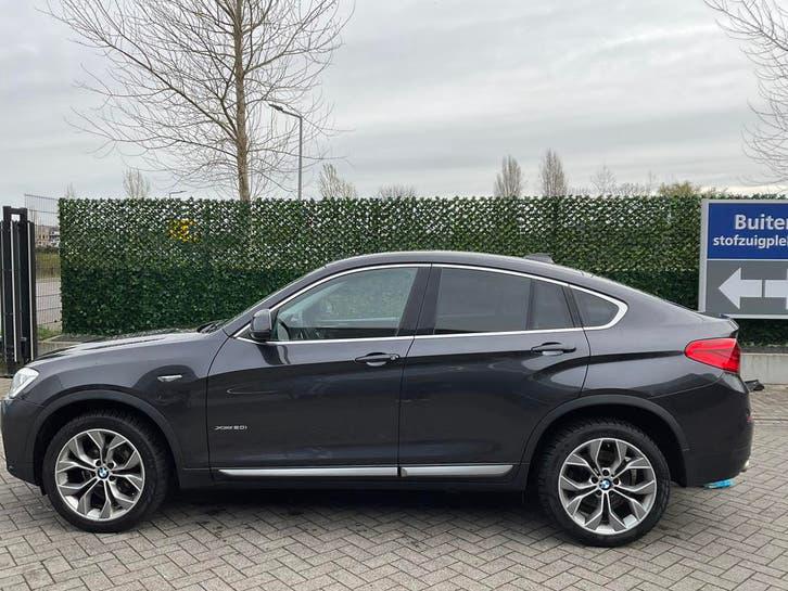 BMW X4 2.0 Xdrive 20I AUT 2015 74853km bij dealer onderhoud, Auto's, Automaat, Euro 6, 4 cilinders, Bruin