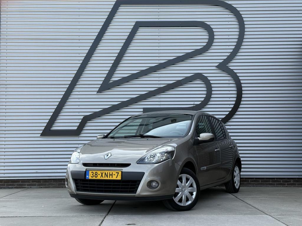Renault Clio 1.2 Authentique 2e Eigenaar|Navi|Airco|Cruise|D, Auto's, Renault, Bedrijf, Te koop, Clio, ABS, Airbags, Airconditioning