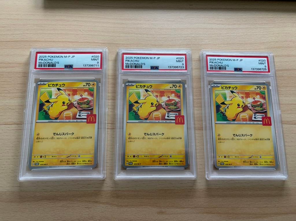 Pikachu 020/M-P McDonald’s Promo – PSA 9 - MINT, Ophalen of Verzenden, Nieuw, Losse kaart