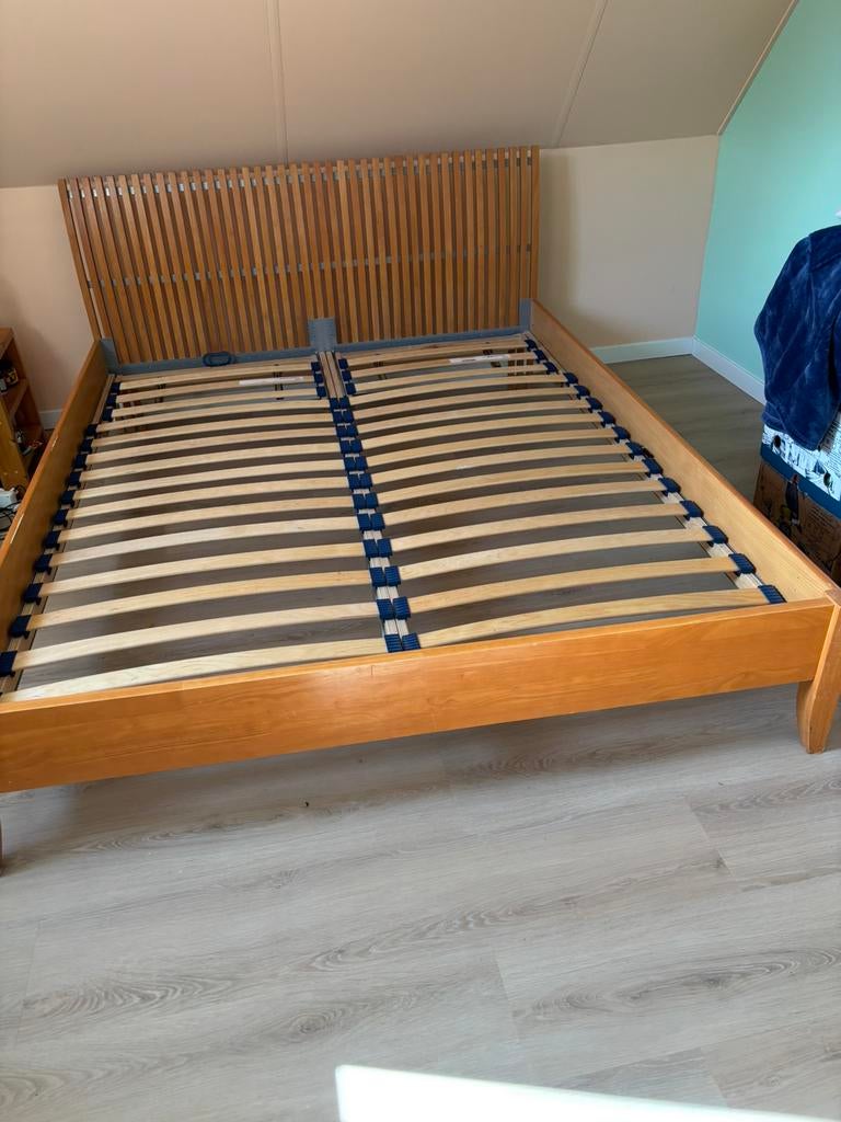 2-persoons bed gratis op te halen, Ophalen, Gebruikt, Tweepersoons, 200 cm