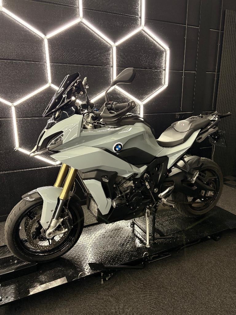 BMW S1000XR Logo LED Verlichting Inclusief Montage, Ophalen of Verzenden, Exclusive Racing Parts, Info@exclusiveracingparts.nl