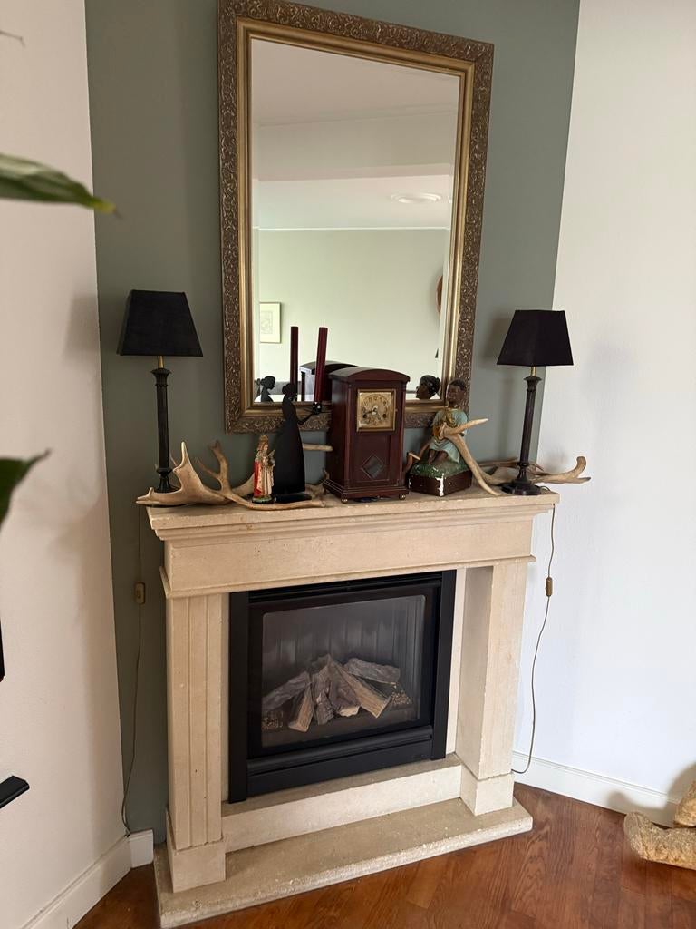 Voor een prikkie Helex gashaard met zandstenen schouw -, Huis en Inrichting, Haarden, Zo goed als nieuw, Gashaard, Ophalen