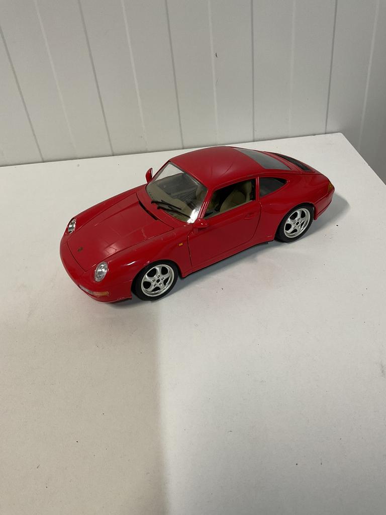 Porsche 911 1:18, Ophalen, Zo goed als nieuw, Bburago