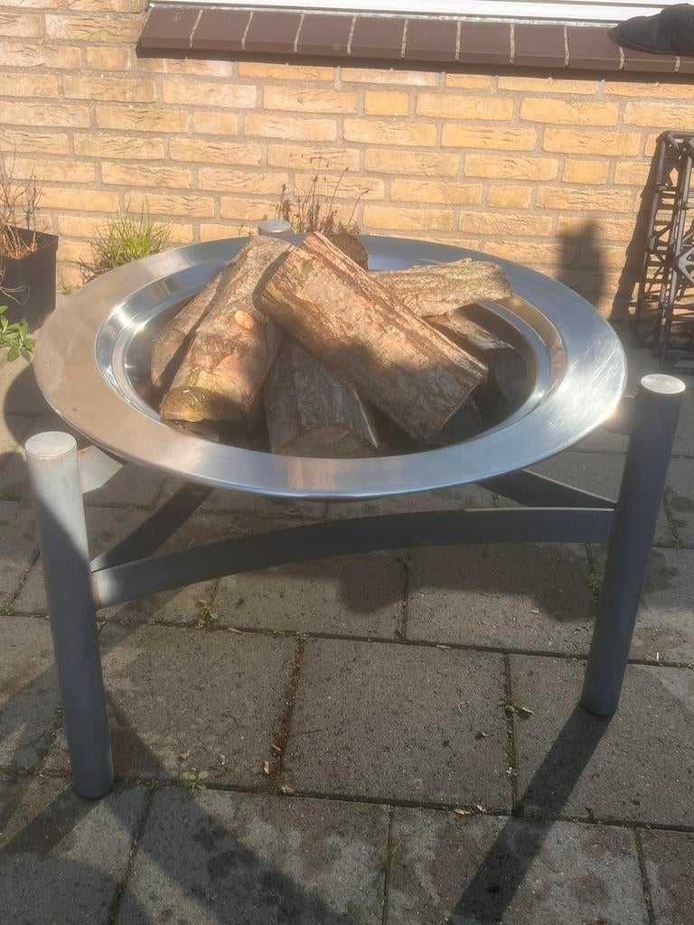 Vuurschaal/barbeqeu ., Ophalen of Verzenden, Zo goed als nieuw