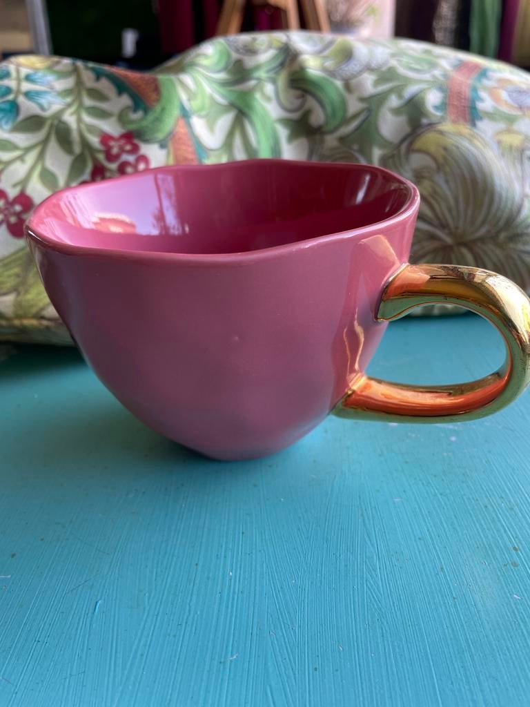 Urban Culture Beker met Gouden Oor, Huis en Inrichting, Keramiek, Ophalen of Verzenden, Zo goed als nieuw, Overige stijlen