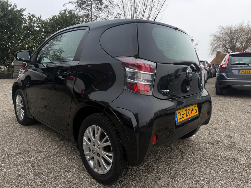 Toyota IQ 1.0 VVTi Comfort AUTOMAAT Clima Cruise Keyless Pus, Gebruikt, 4 stoelen, Bedrijf, 3 cilinders