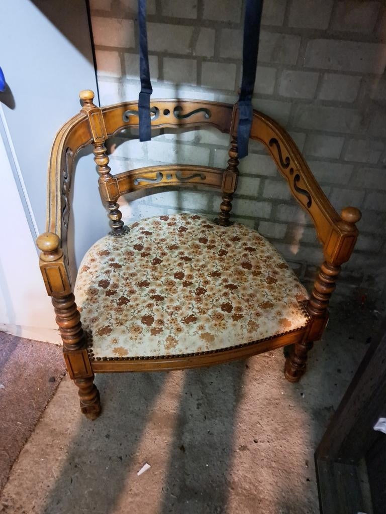 Antieke  3 houten stoel met bloemenprint bekleding, Ophalen of Verzenden