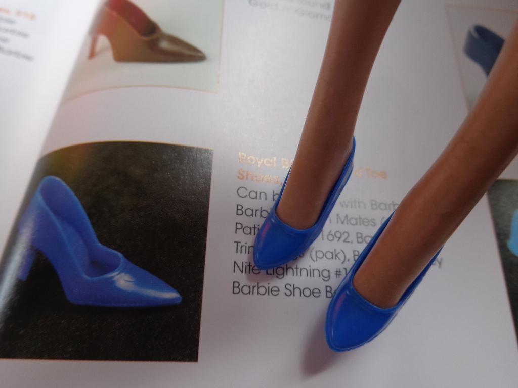 Barbie Blauwe pumps, Verzamelen, Ophalen of Verzenden, Gebruikt, Accessoires