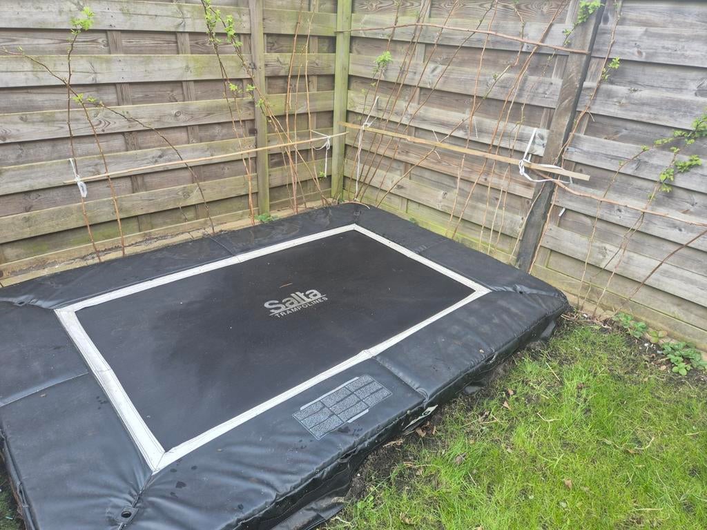 Salta trampoline, Ophalen