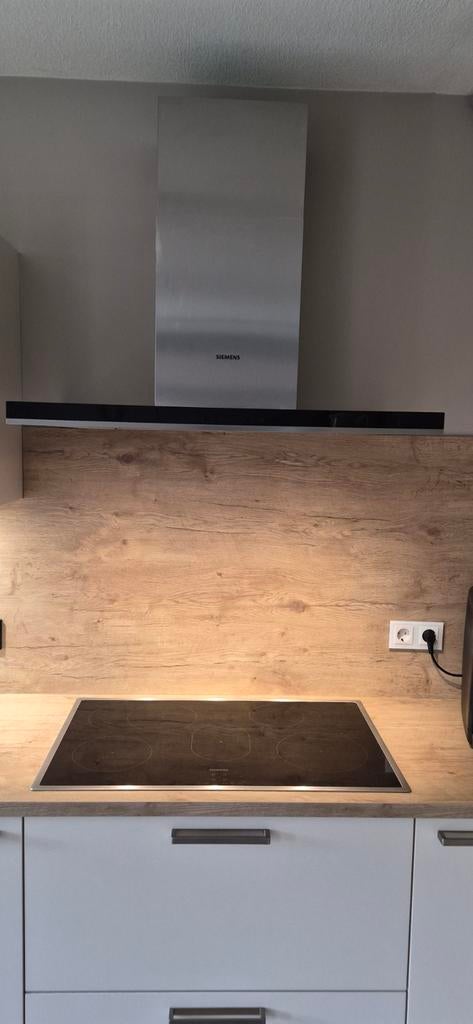 Siemens 
Inductiekookplaat icm koolstof afzuigkap, Ophalen, 4 kookzones, Zo goed als nieuw, Inbouw