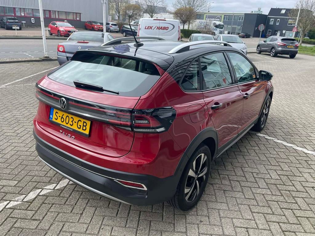 Volkswagen Taigo 1.0 TSI R-Line Business 'Ruby Red' / stoelv, 1160 kg, Stof, Gebruikt, Zwart
