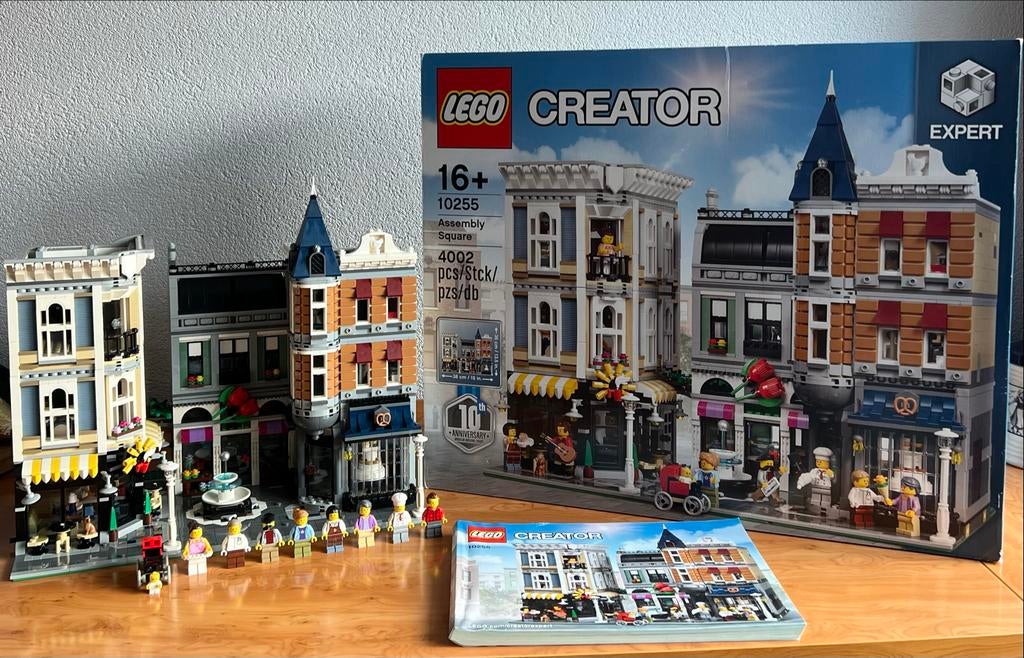 LEGO Creator Expert 10255 Assembly Square | 100% compleet, Lego, Ophalen of Verzenden, Zo goed als nieuw, Compleet