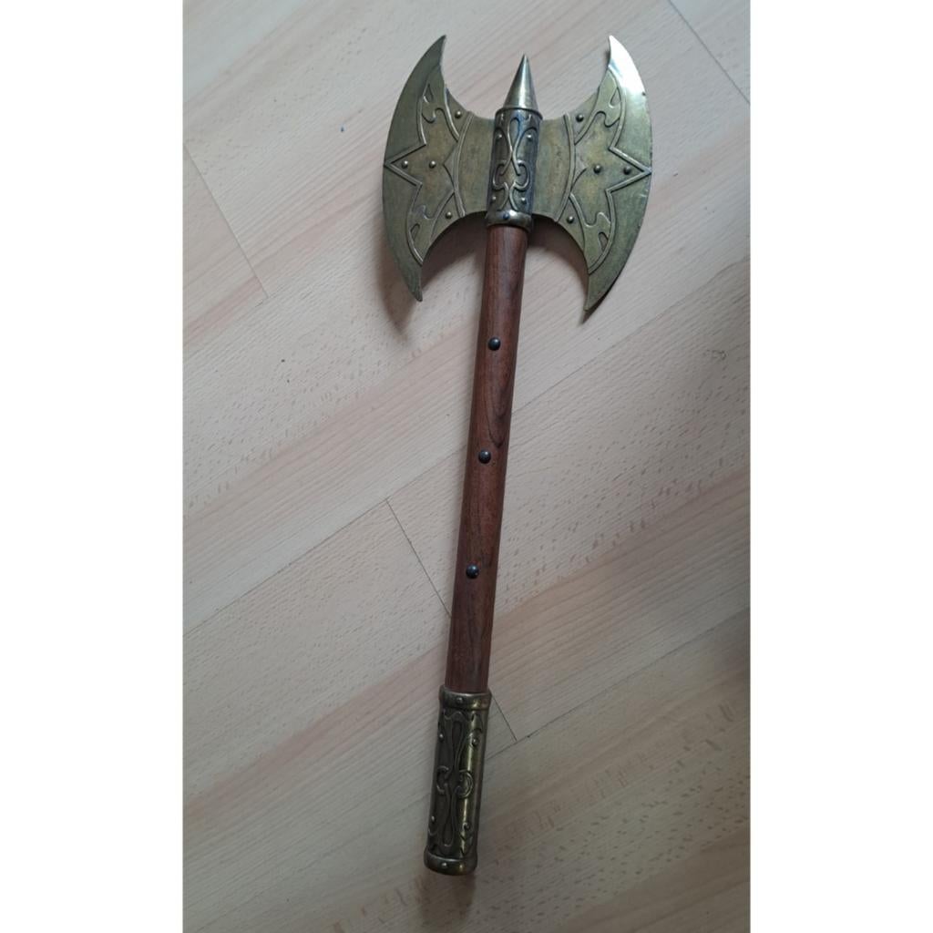 Decoratieve middeleeuwse bijl messing hout, Ophalen of Verzenden, Zo goed als nieuw