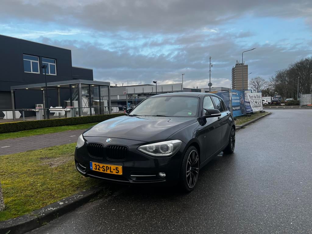 BMW 1-Serie 116I 100KW 5DR 2011 Zwart, 1-Serie, 4 cilinders, Zwart, Origineel Nederlands
