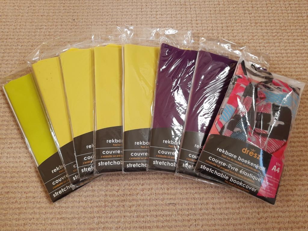 8 stuks rekbare boekenkaften, Diversen, Ophalen of Verzenden, Nieuw