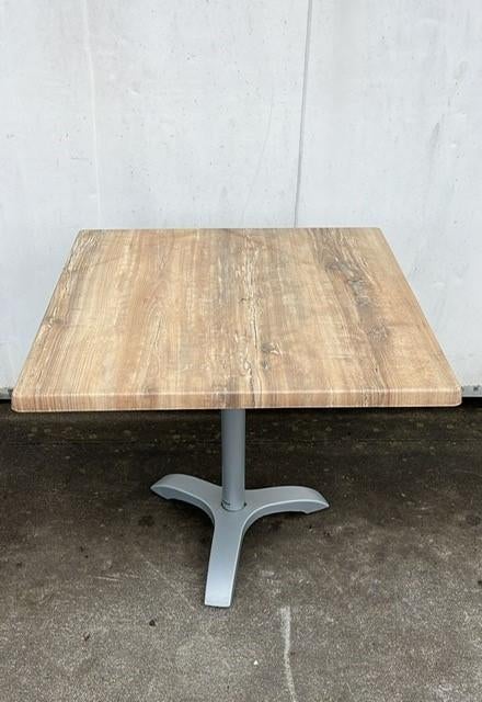 5 stuks nette horeca bistro terrastafels 70x70 cm outdoor, Ophalen, Zo goed als nieuw