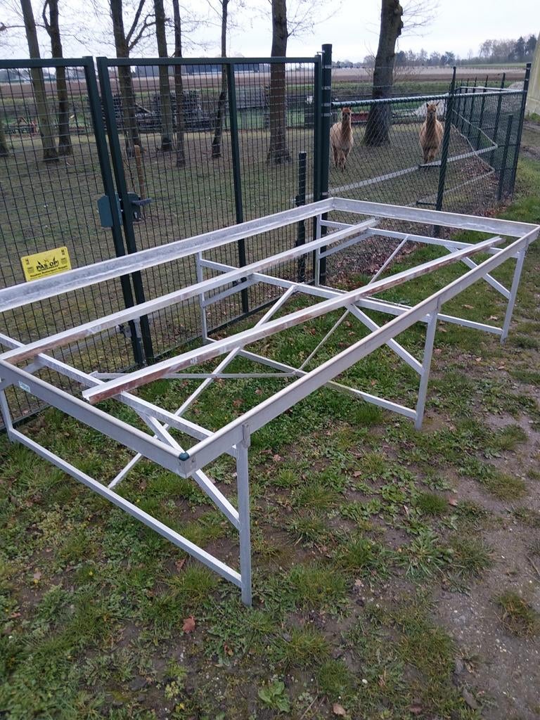 Dijkal Teelttafel - Ideaal voor tuin en kas, Ophalen, Gebruikt