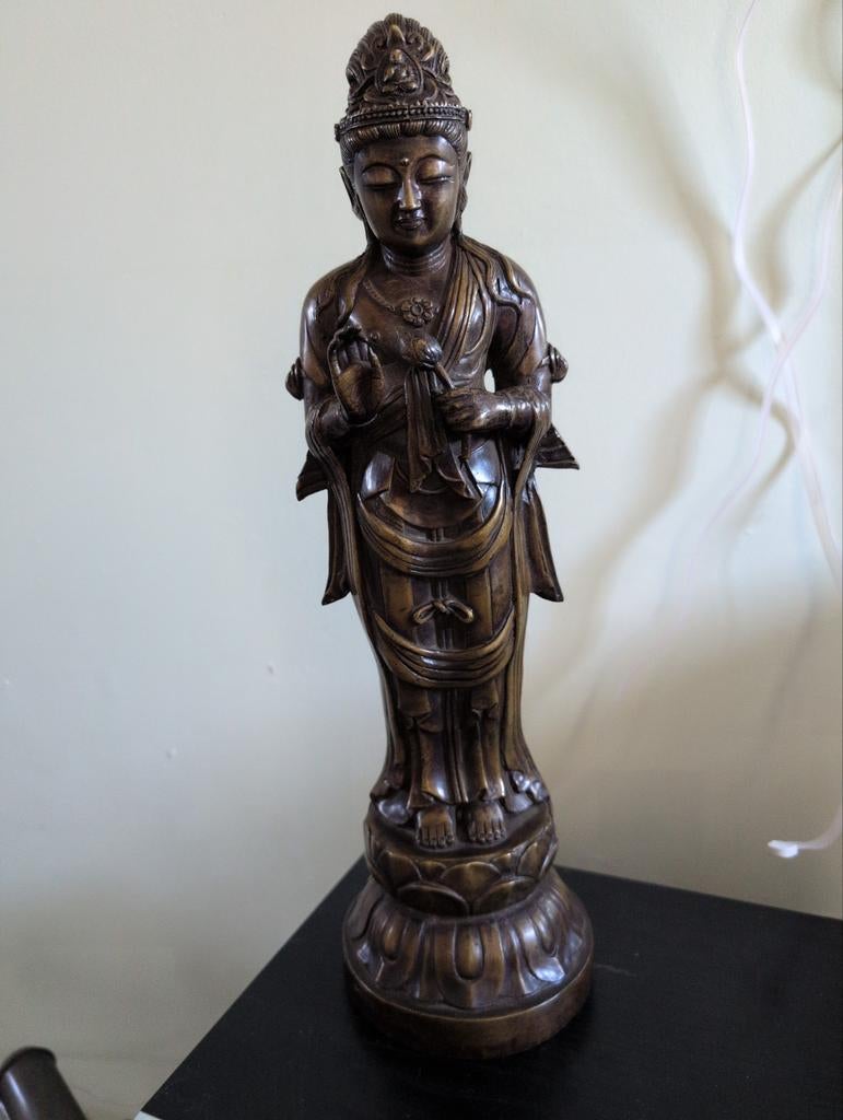 Bronzen beeld van Kuan Yin, godin van genade, Ophalen