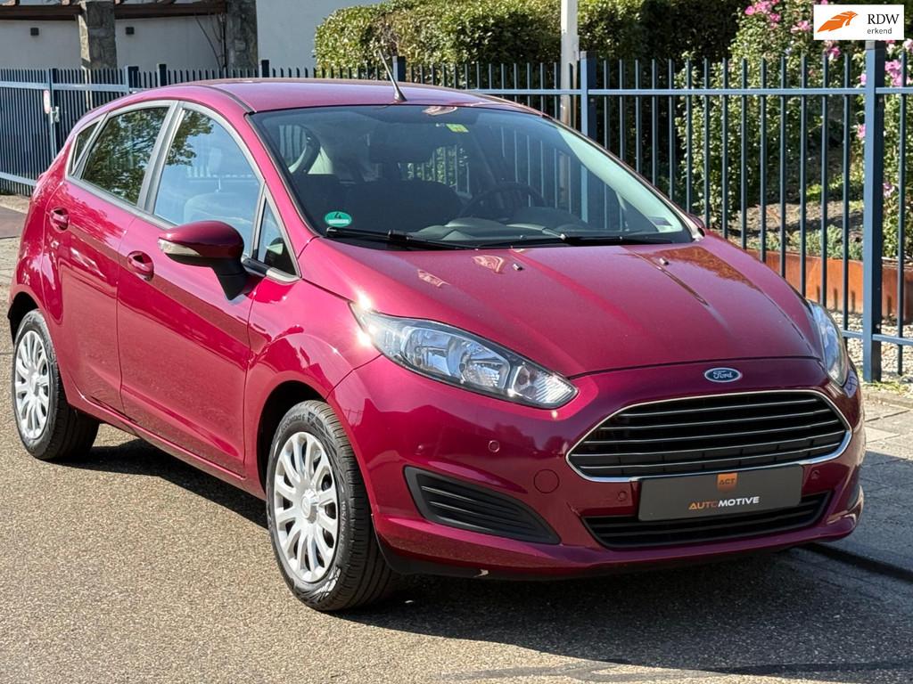 Ford FIESTA 1.0 EcoBoost Titanium, Voorwielaandrijving, Euro 5, Gebruikt, Zwart