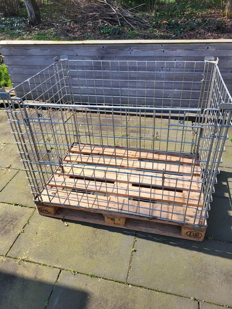 Pallet met palletframe, Minder dan 25 mm, Ophalen of Verzenden, Pallet, Minder dan 200 cm