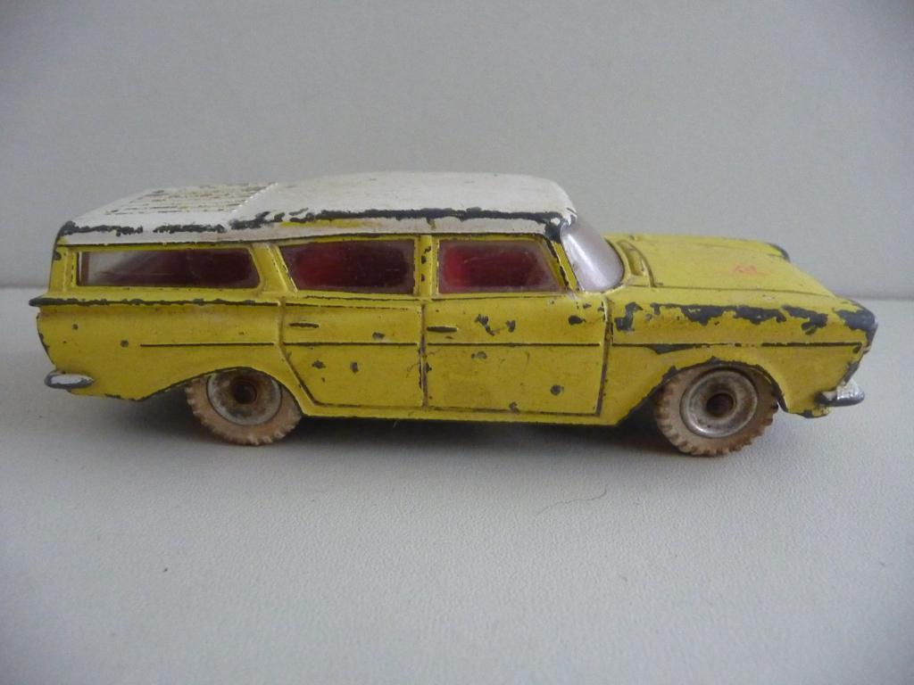 DINKY TOYS - RAMBLER CROSS COUNTRY nr.193 - made in England, Ophalen of Verzenden, Gebruikt, Auto, Dinky Toys