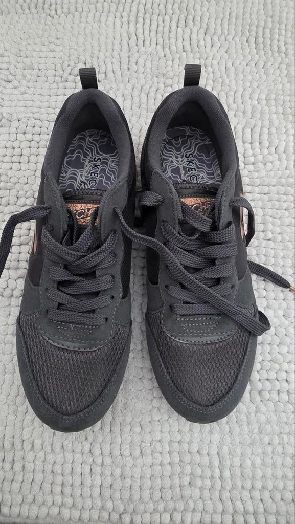 Sketchers Maat 39, Ophalen, Skechers, Grijs, Sneakers of Gympen