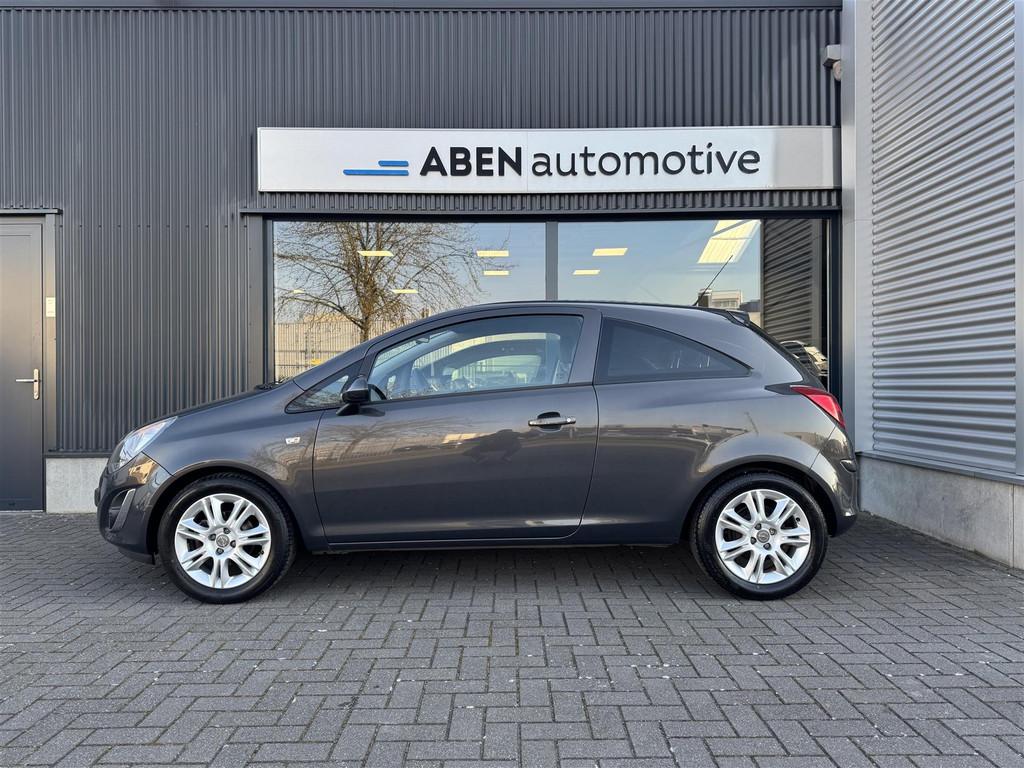 Opel Corsa 1.4 16v100PK Edition 3-deurs (UNIEKE KM-STAND|NAP, Euro 5, 101 pk, 4 cilinders, Traction-control