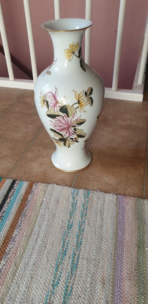 Alfoldi porselein hongaars, Ophalen