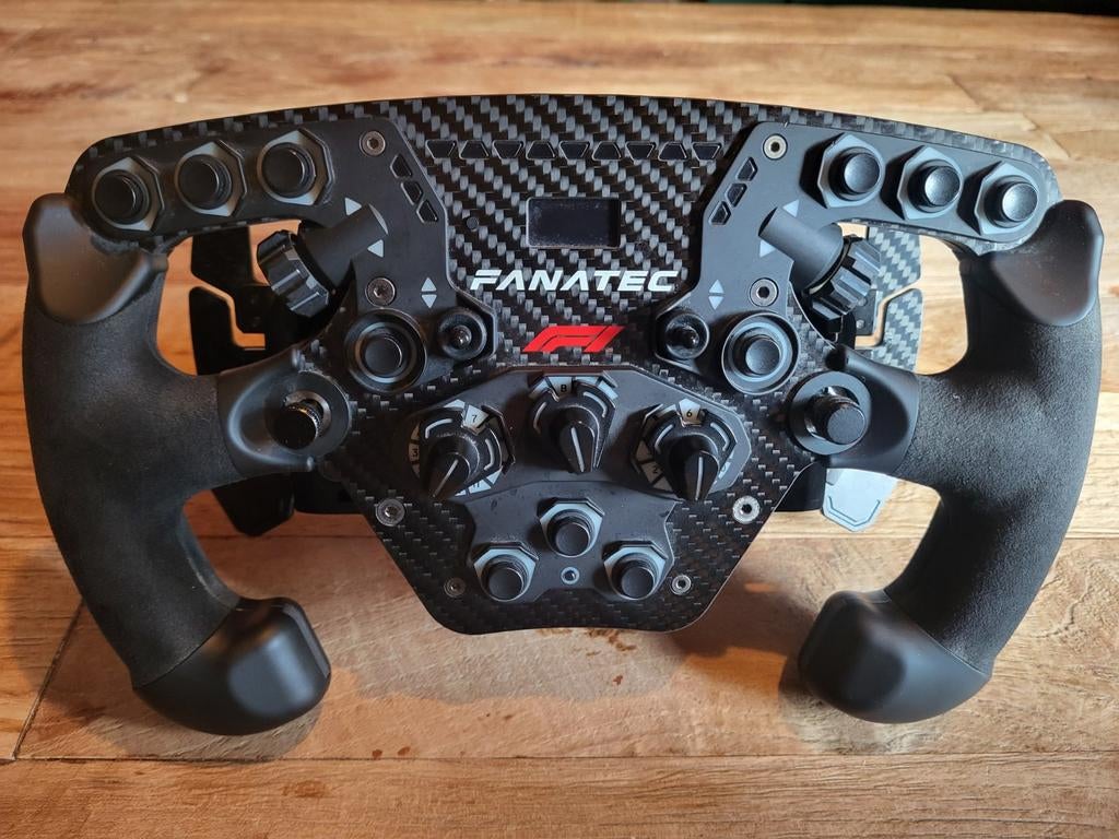 ClubSport Formula One (Limited --Black-- Edition F1 2021), Ophalen of Verzenden